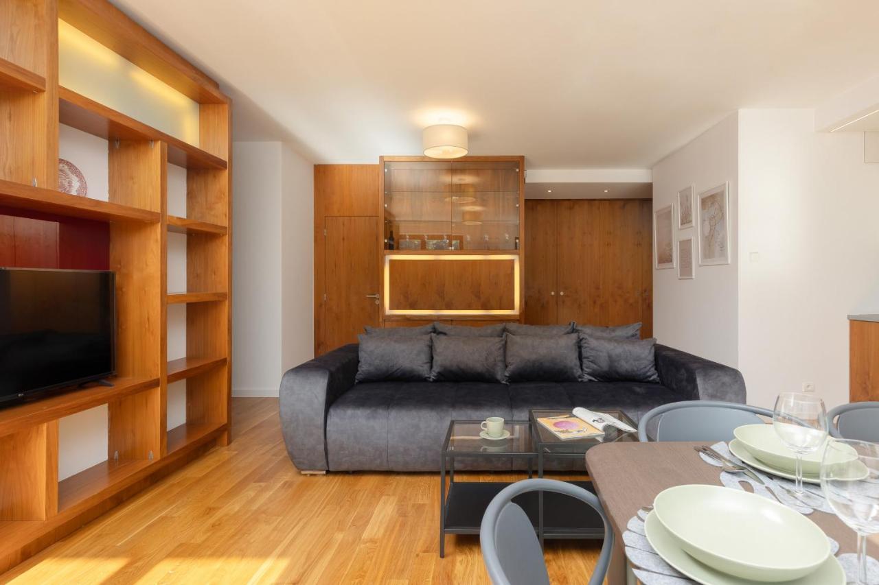 Old Mokotow Spacious Two-Bedroom Apartment By Noclegi Renters Варшава Екстер'єр фото