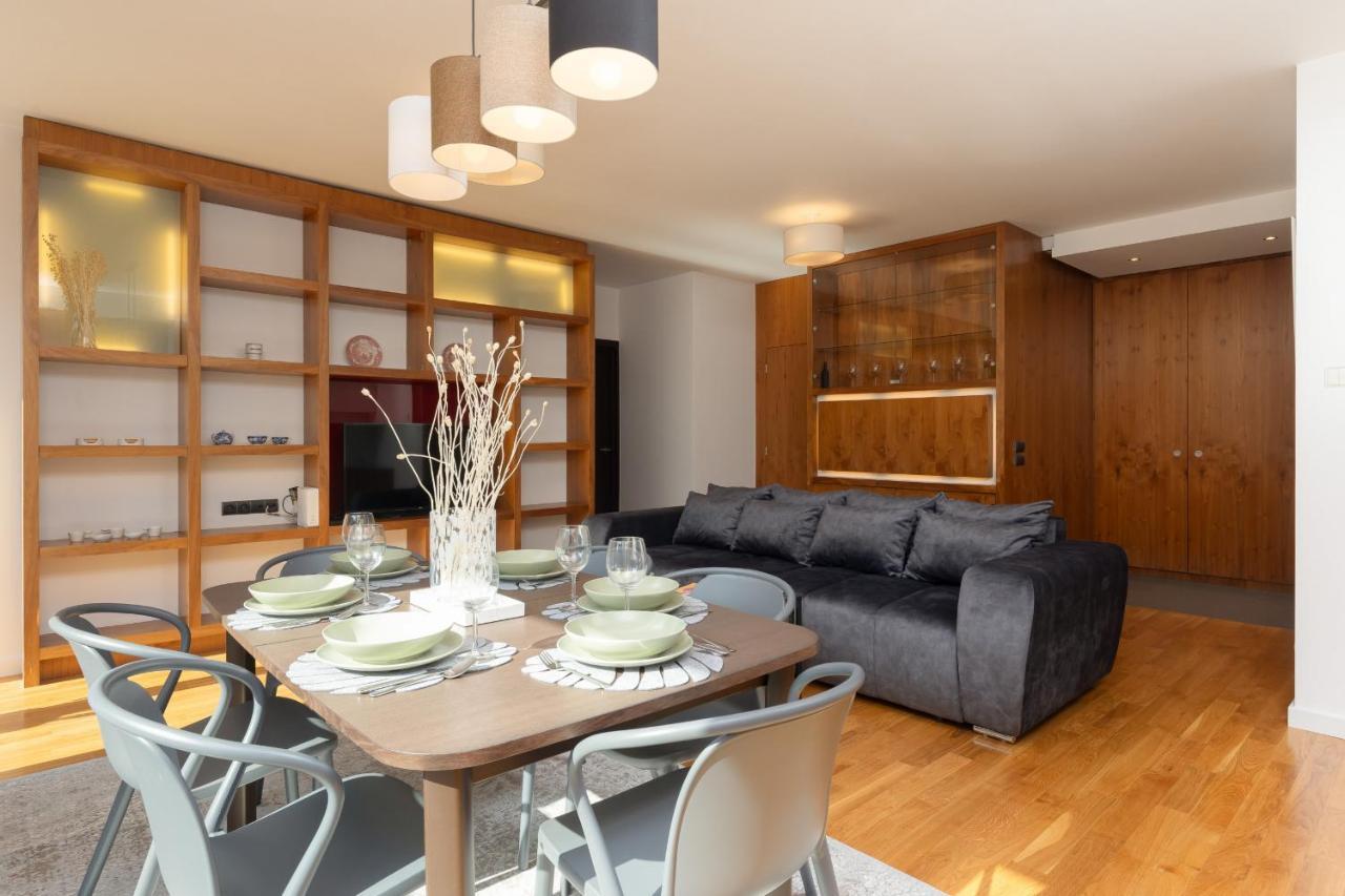 Old Mokotow Spacious Two-Bedroom Apartment By Noclegi Renters Варшава Екстер'єр фото